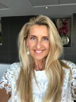 43879643_10156562658734799_3027303214639742976_n